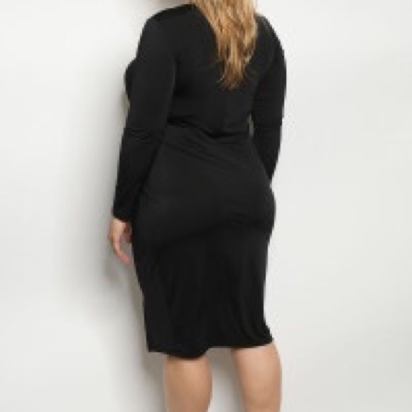 Plus Size Sexy Work-to-Dinner Little Black Dress - Picture 2 of 2